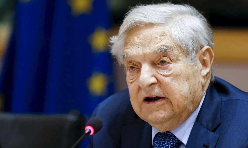 Σόρος: Η Ευρώπη να αντισταθεί στην Ουγγαρία και την Πολωνία